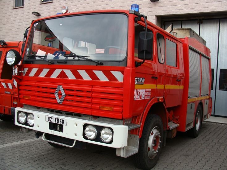 Renault G230 - Haut Rhin Fire Services School