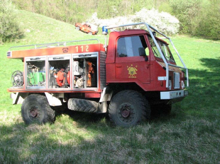 Slovenian fire truck - Pivka TAM 110 unit