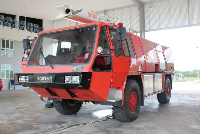 Simon Gloster Saro Brunei