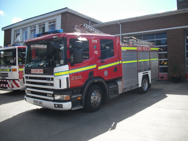 Scania 94D - Cleveland Fire Brigade 2010