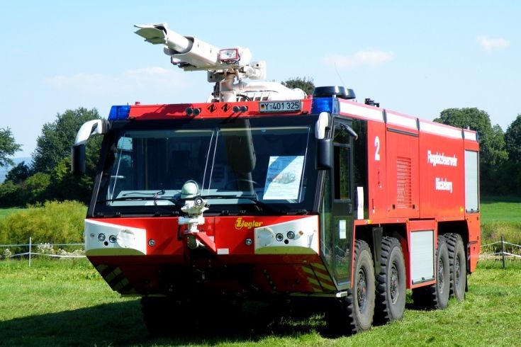 A German army crash tender Z8