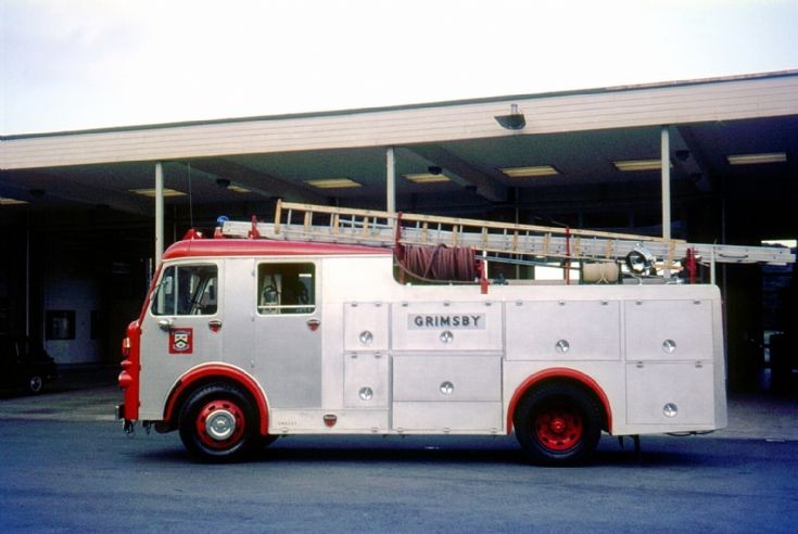 Grimsby Borough FB Dennis F33 PWt in 1966