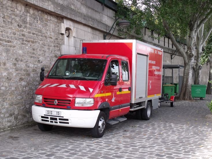 Renault Mascott SIS15