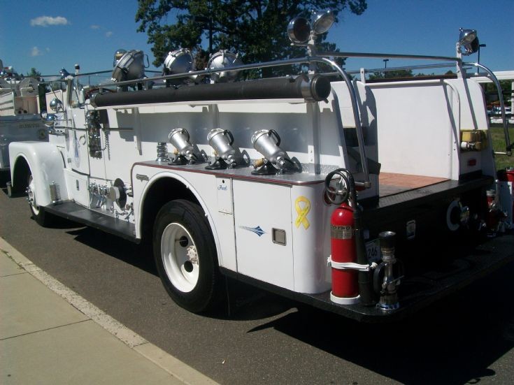 Picture of white 1963 Seagrave fire truck