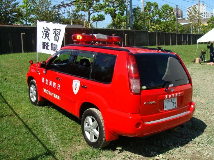 Tokyo Fire Department Nissan DMAT