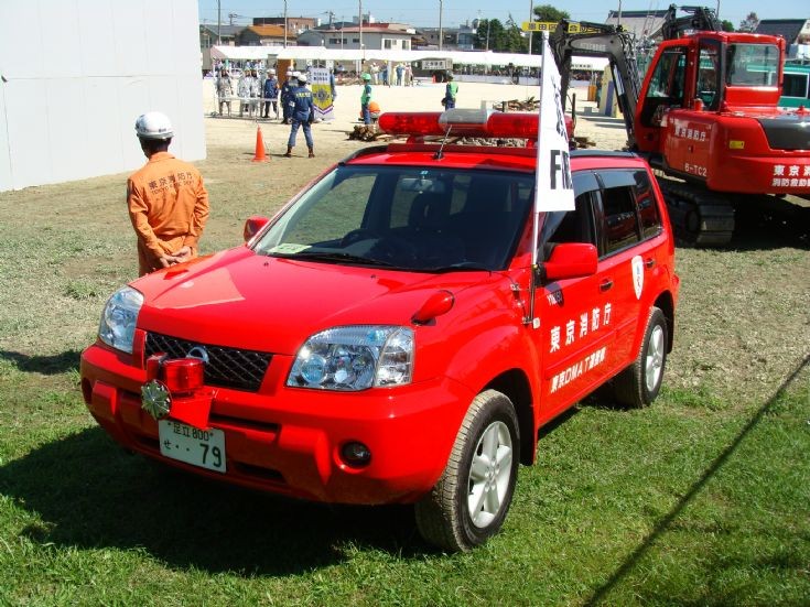 Tokyo Fire Department Nissan X-Trail DMAT