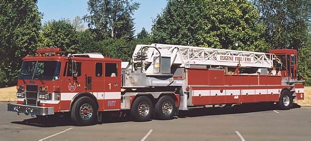 Eugene, Oregon Pierce Tillered Aerial