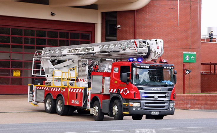 SAMFS - 205, Scania P310 Bronto Skylift, Australia