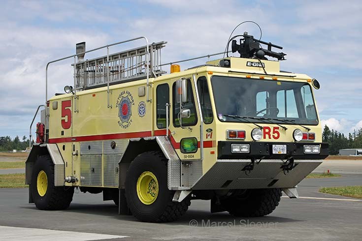 E-One Victoria Airport BC Red 5