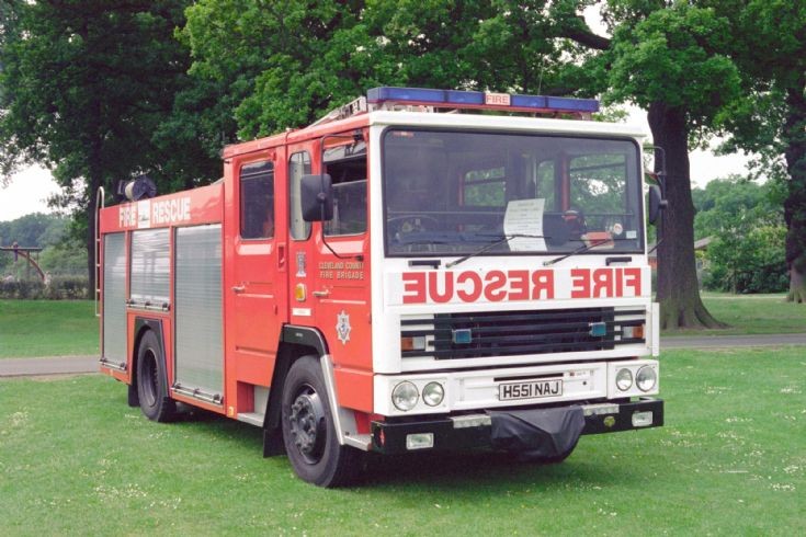H551NAJ Cleveland Dennis c1998.