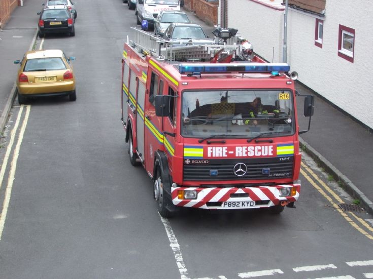 P89 2KYD Mercedes Saxon pump