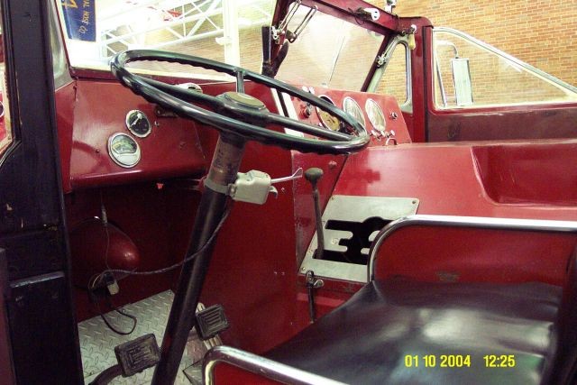 Steering wheel and gear shift