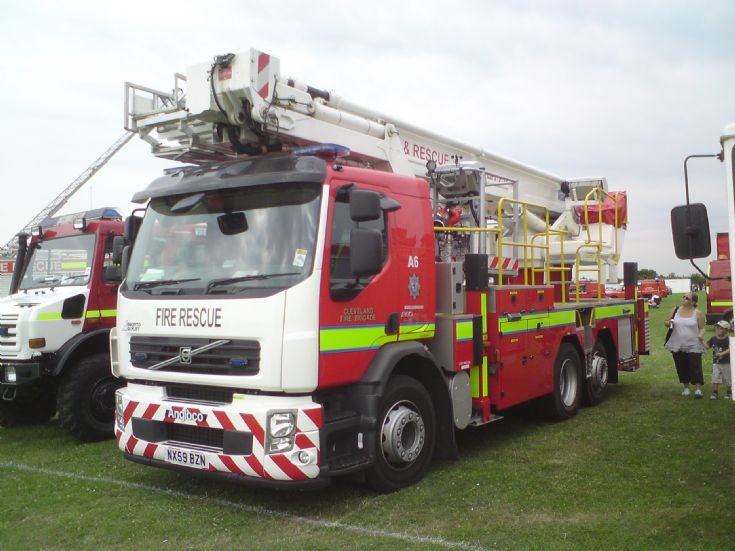 NX59BZN Volvo HP Cleveland 2010.