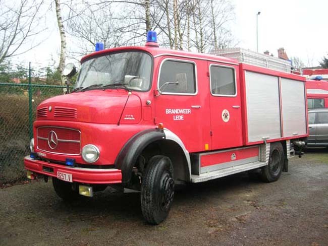 Pumper Mercedes 1113 Brandweer Lede