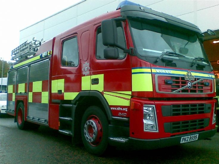 nifrs coleraine Volvo PKZ 8599