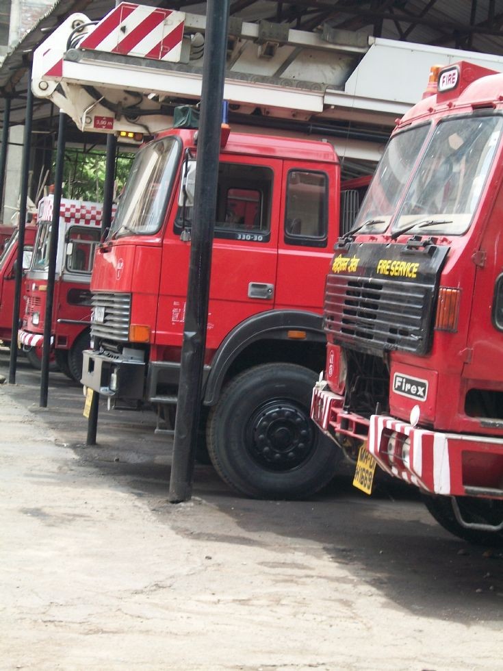 mumbai fire trucks