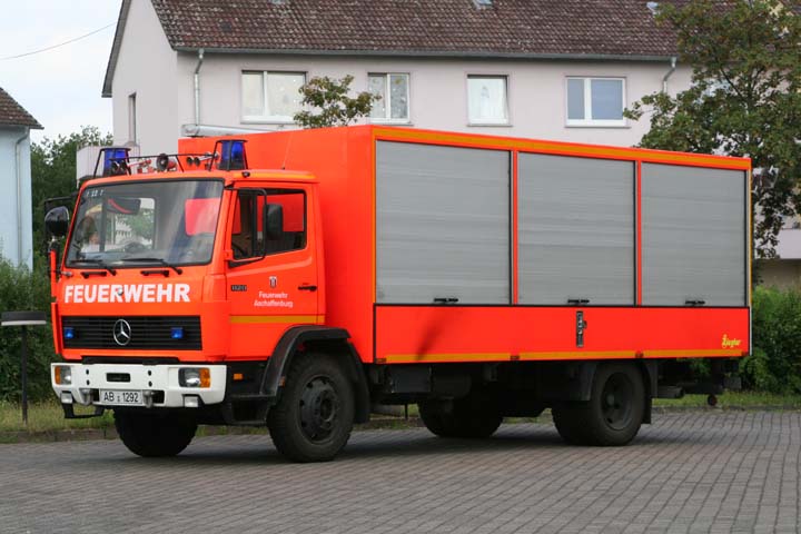 Mercedes Benz FB Aschaffenburg Hazmat unit