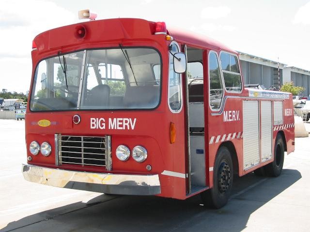 1971 Ford R192 'bus' pumper QFS fleet 503