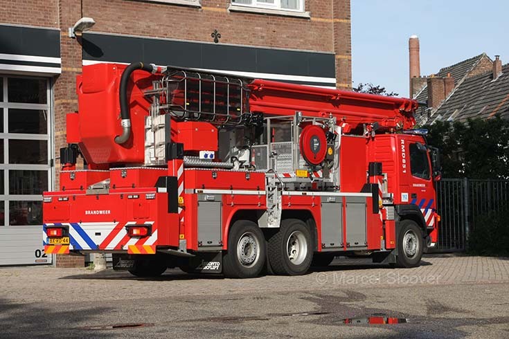 Roermond Volvo Bronto 34 metre HP back 