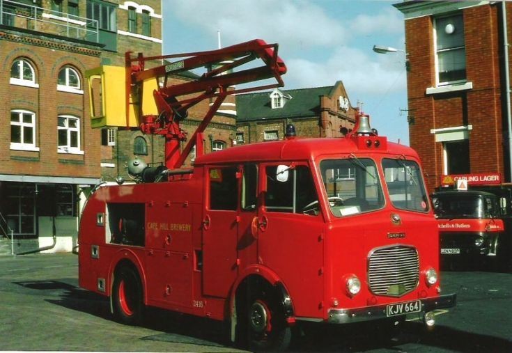 Dennis F24 - with lift - Cape Hill Brewery
