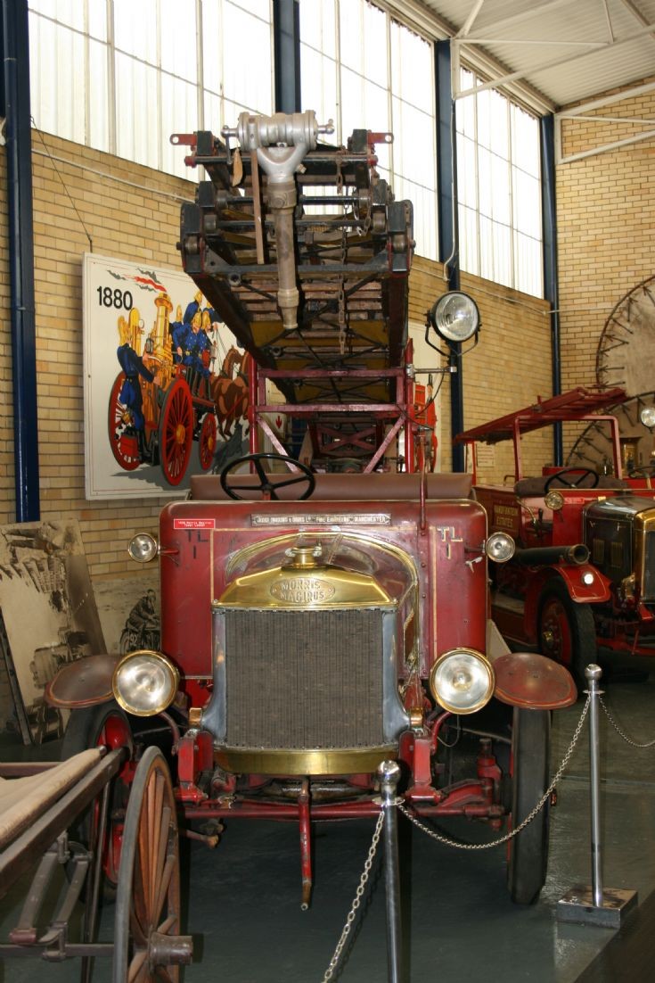 Morris/Magirus Turntable Ladder