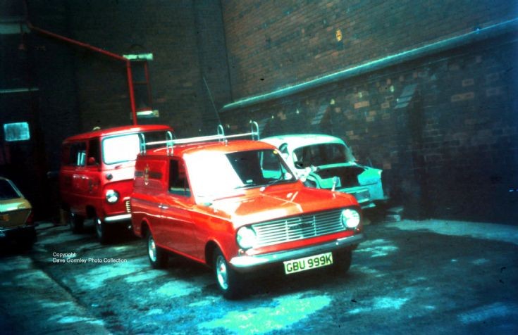 GBU 999K - Vauxhall Viva HA Station Van