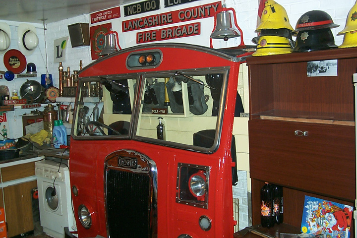 A Dennis with everything - including kitchen sink!