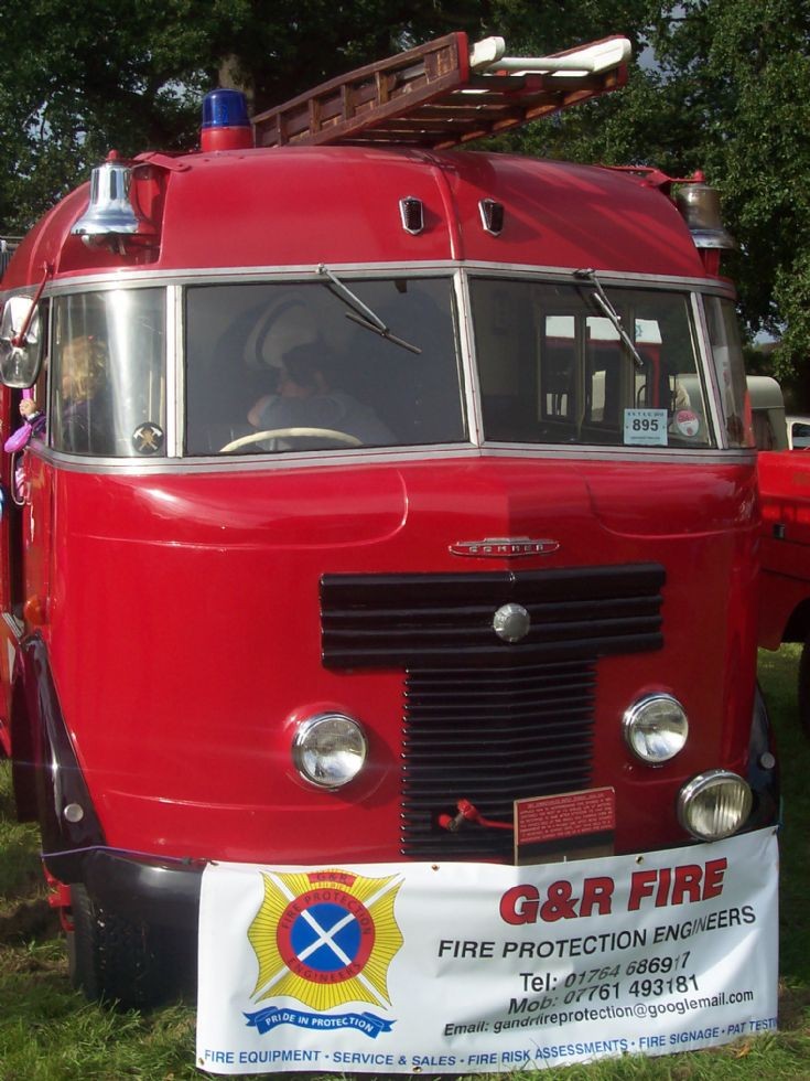 MUR530 Commer Farming Yesteryear 2010