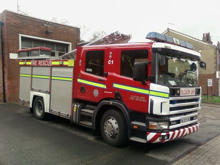 Cleveland Fire Brigade Scania 94D 2010