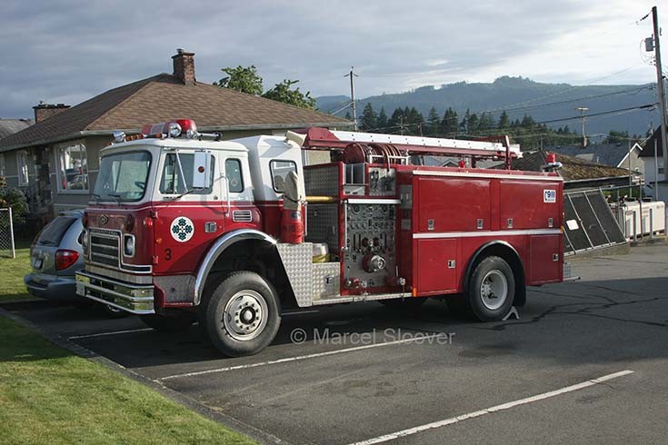 Fire department Port Alberni IHC Engine 3