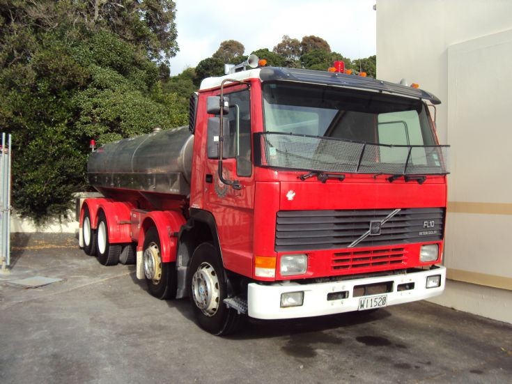 volvo fl10 rural fire tanker Kaikoura New Zealand