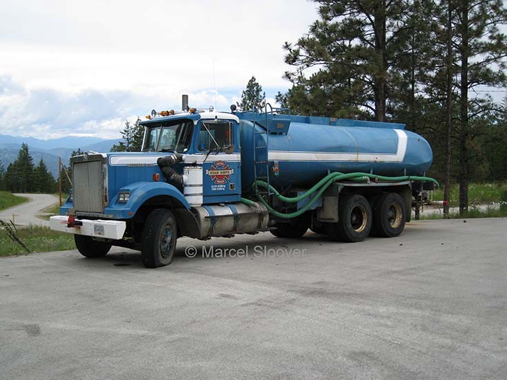 Tanker 2 Anarchist Mountain FD Canada