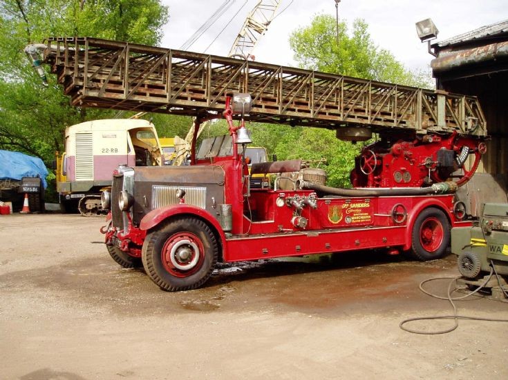 Leyland Metz TL ex Northamptonshire