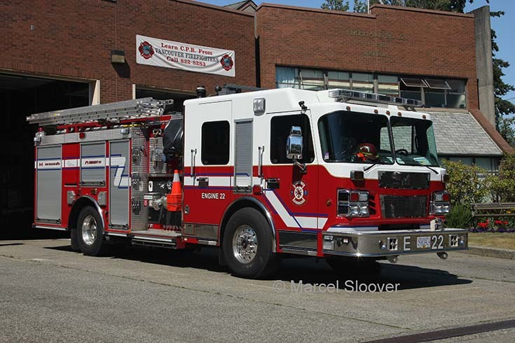 Engine 22 Vancouver FD Spartan Smeal