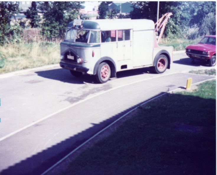 Ex Bedfordshire FS WrT YNM497 