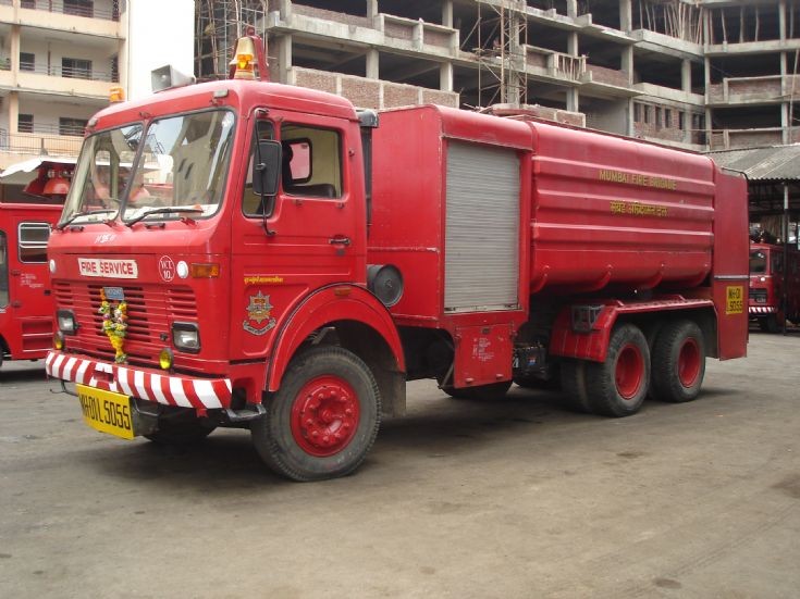 mumbai fire engine Water carrier