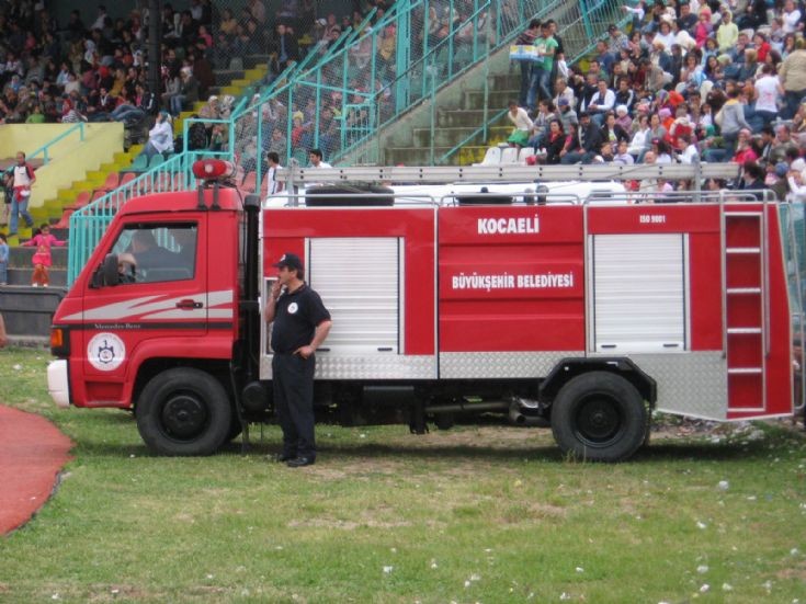 Mercedes-Benz Fire Truck in Izmit