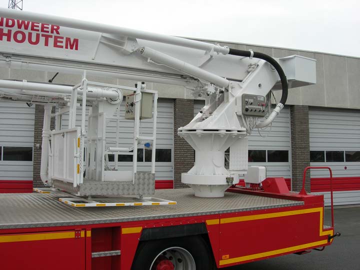 Aerial appliance fire brigade Kruishoutem Belgium