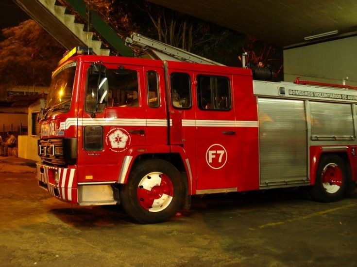 Volvo FL6 Volunteer Fire brigade Asunción