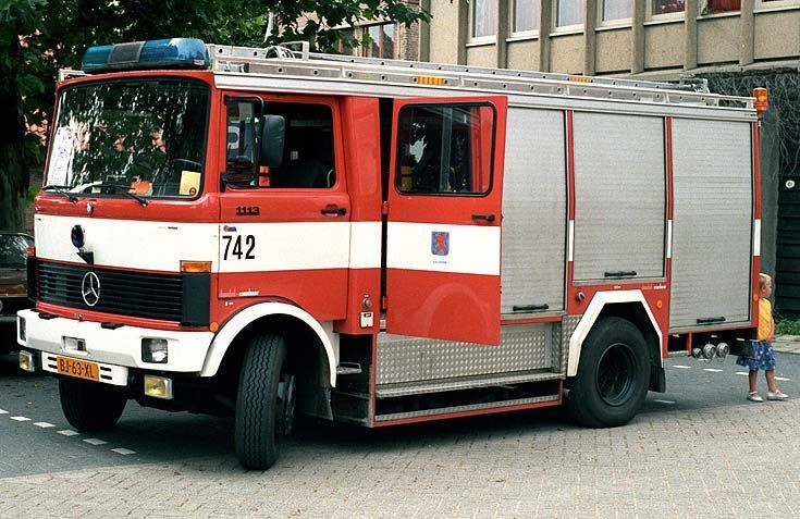 Brandweer 742 Mercedes LPF1113