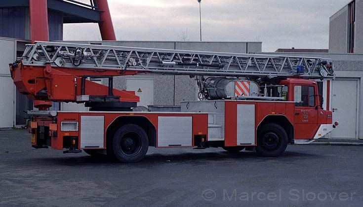 Ladder brandweer Almere Iveco 120-25