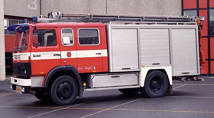 Brandweer Almere Iveco 110-16 pump