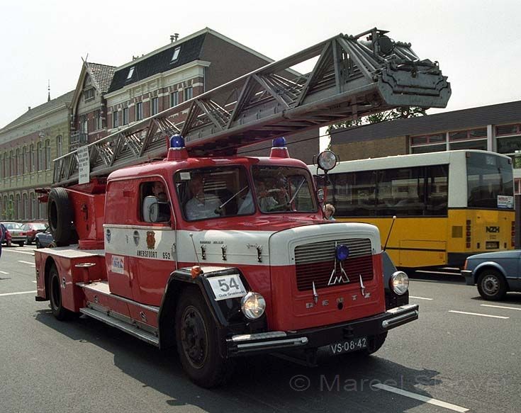 Amersfoort 652 30 metre ladder Magirus