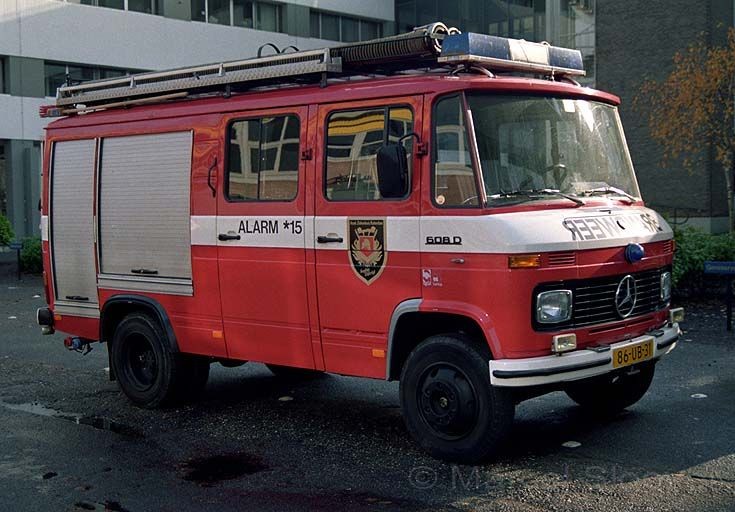 Bedrijfsbrandweer AZR Mercedes Benz 