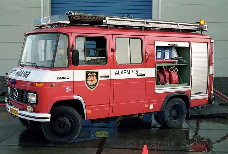 Works Fire brigade AZR Rotterdam Mercedes