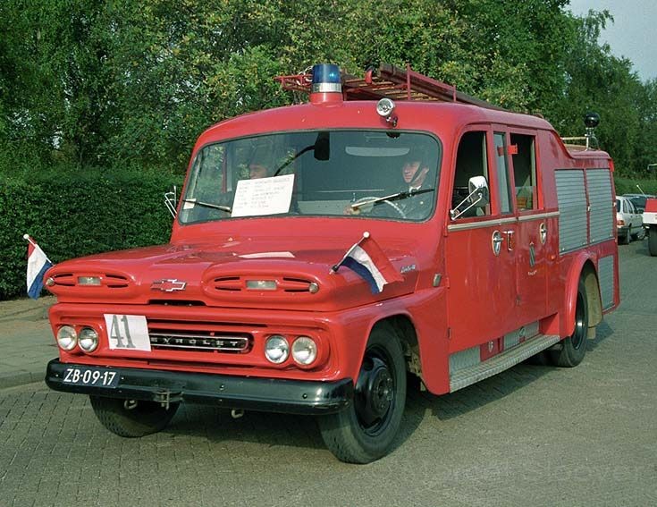 Brandweer Beusichem Chevrolet Apache 40