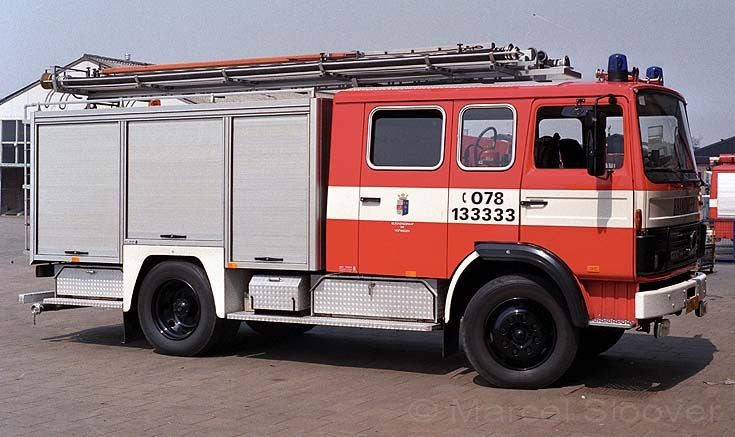 Brandweer Bleskensgraaf DAF 1300 pump