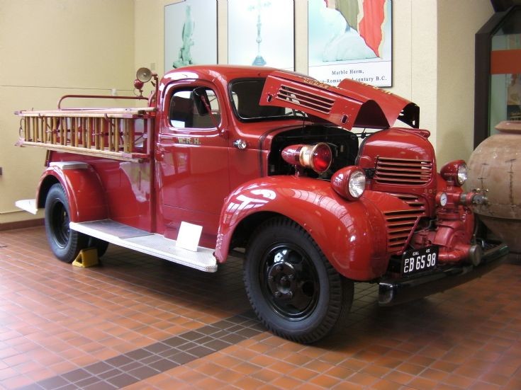 1945 Dodge - Van Pelt Fire Truck