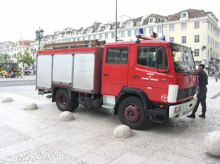 Mercedes Benz 1117 Lisboa Portugal