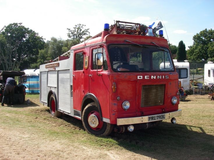 FRL 792L Dennis D Jaguar